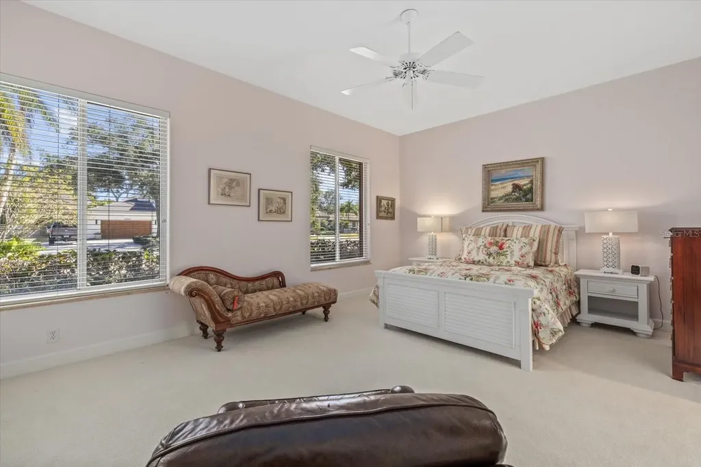 4939 Peregrine Point Way Sarasota FL 34231