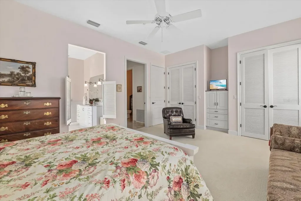 4939 Peregrine Point Way Sarasota FL 34231