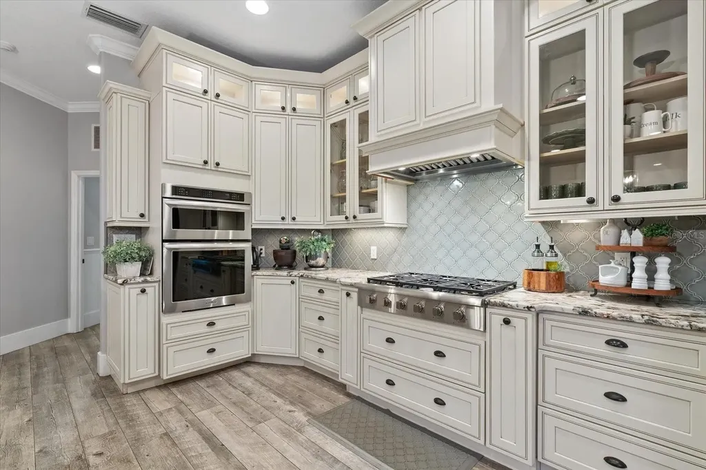5301 Saddle Oak Trail Sarasota FL 34241