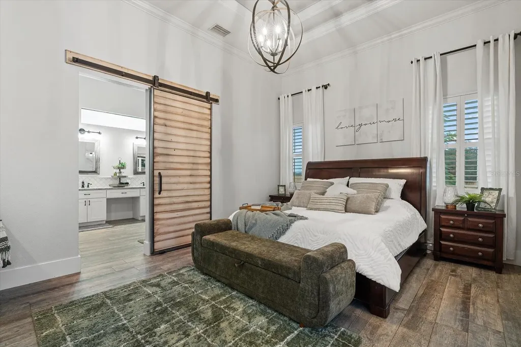 5301 Saddle Oak Trail Sarasota FL 34241