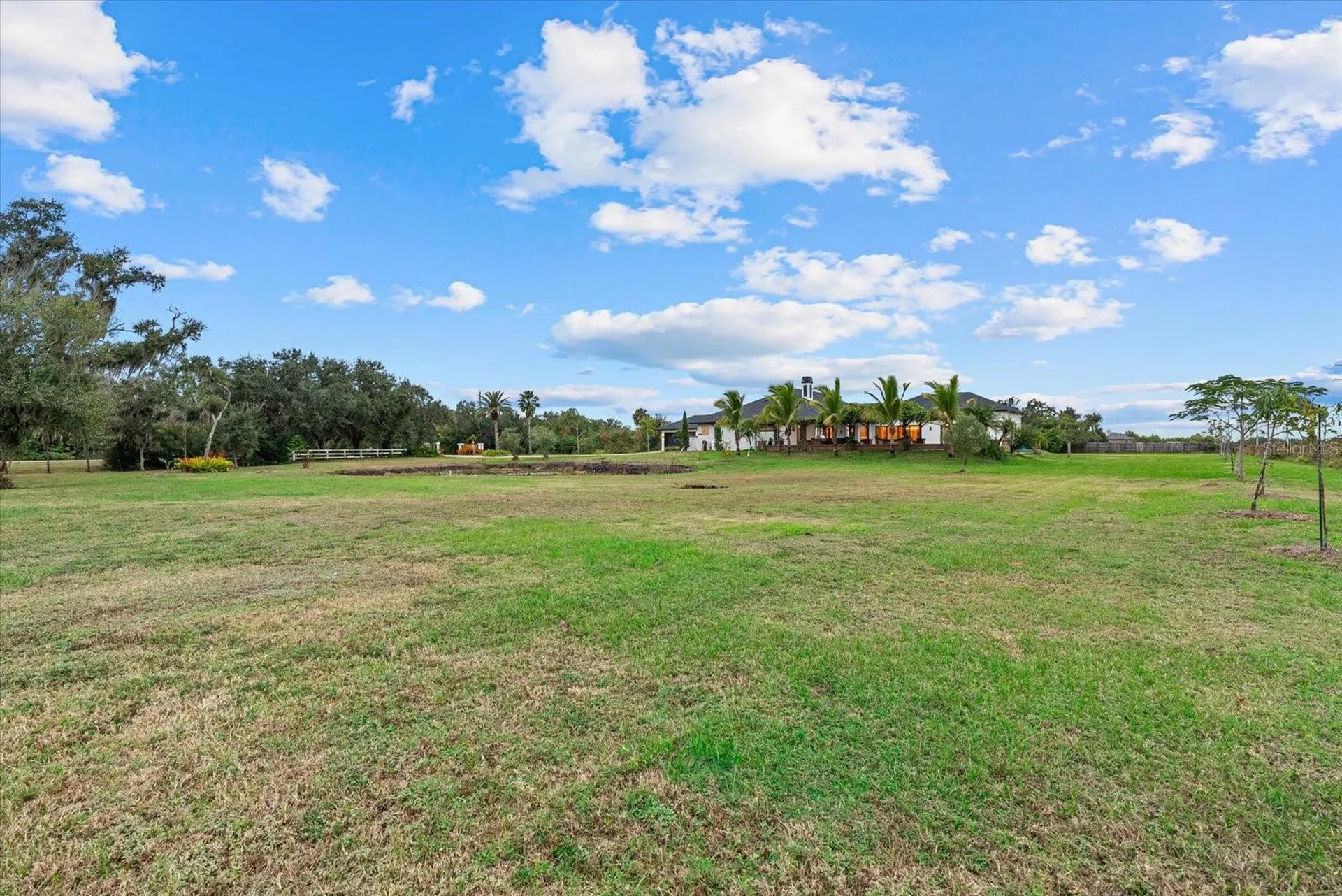 5301 Saddle Oak Trail Sarasota FL 34241