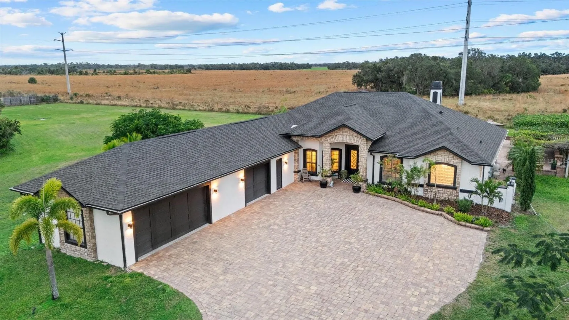 5301 Saddle Oak Trail Sarasota FL 34241