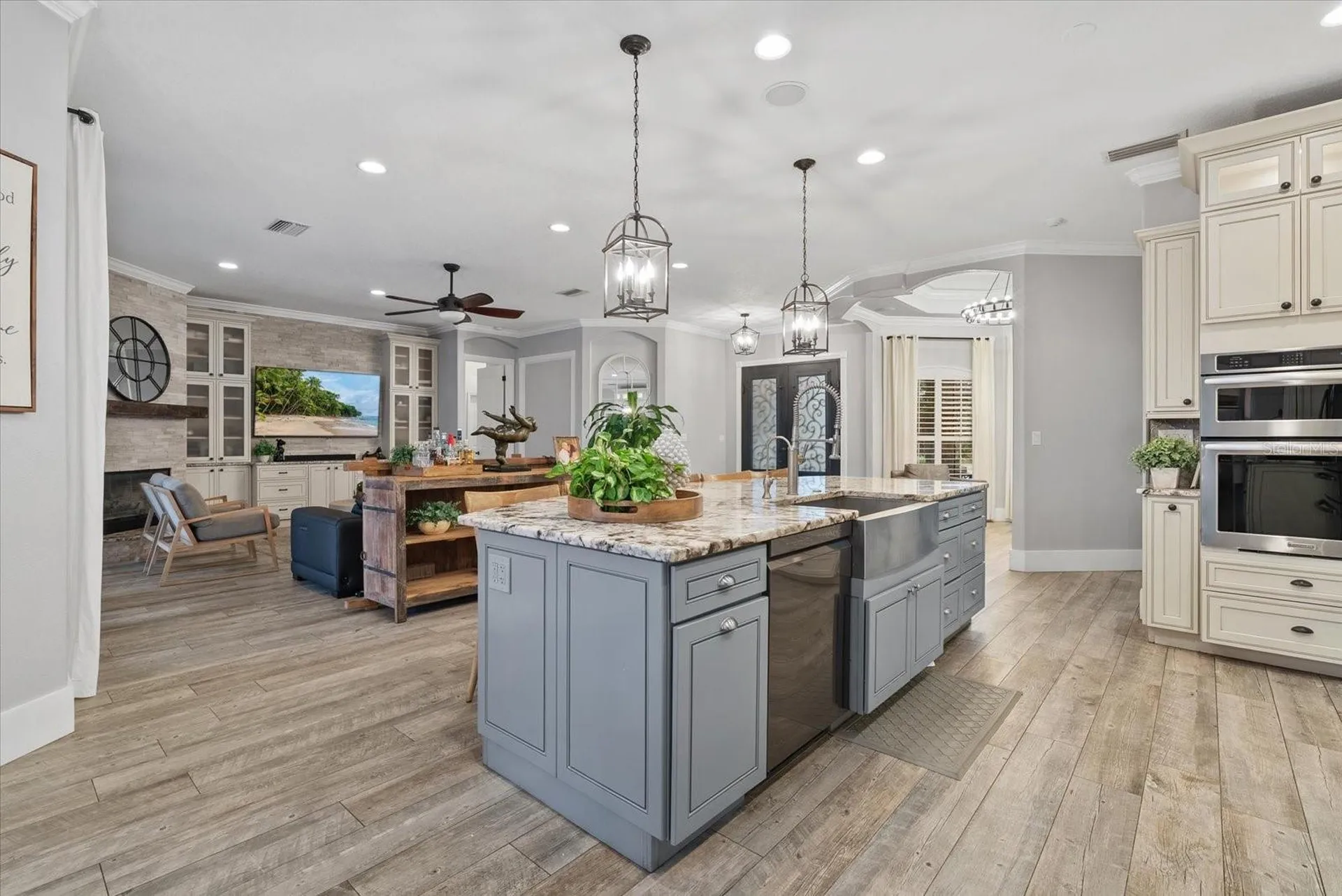 5301 Saddle Oak Trail Sarasota FL 34241
