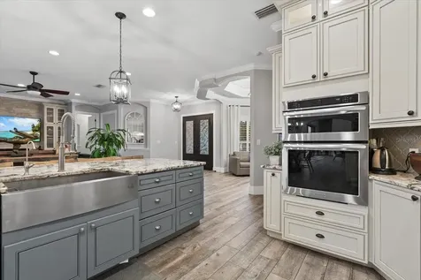 5301 Saddle Oak Trail Sarasota FL 34241