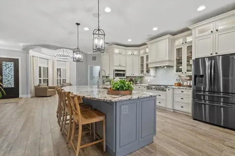 5301 Saddle Oak Trail Sarasota FL 34241