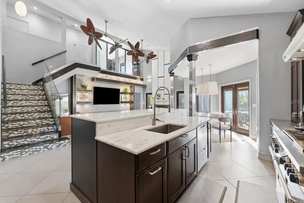 648 Santa Maria Drive Tierra Verde FL 33715
