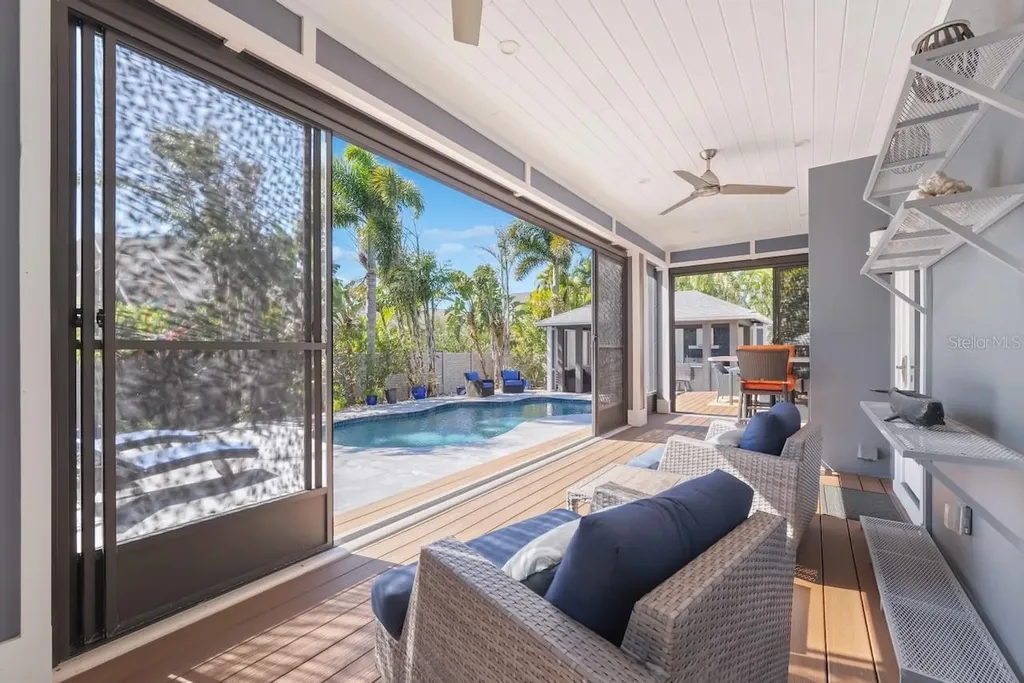 648 Santa Maria Drive Tierra Verde FL 33715