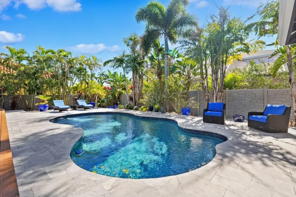 648 Santa Maria Drive Tierra Verde FL 33715