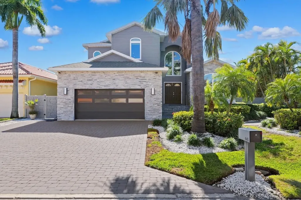 648 Santa Maria Drive Tierra Verde FL 33715