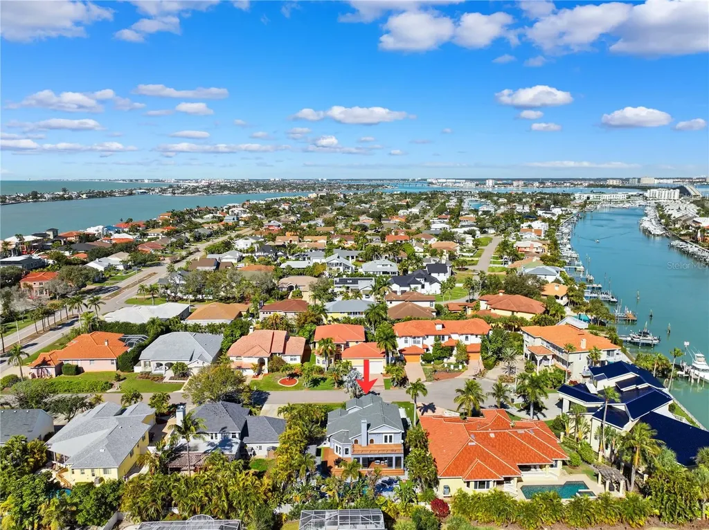 648 Santa Maria Drive Tierra Verde FL 33715