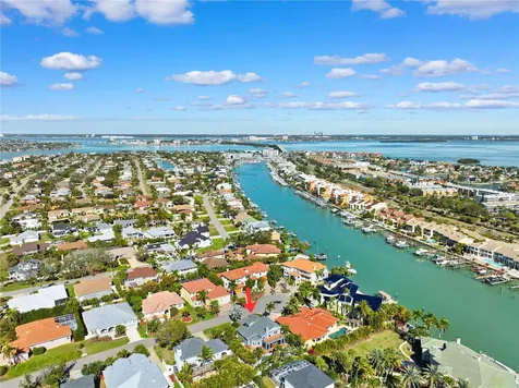 648 Santa Maria Drive Tierra Verde FL 33715