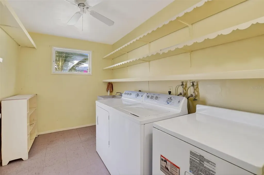 450 NW 12th Avenue Boca Raton FL 33486