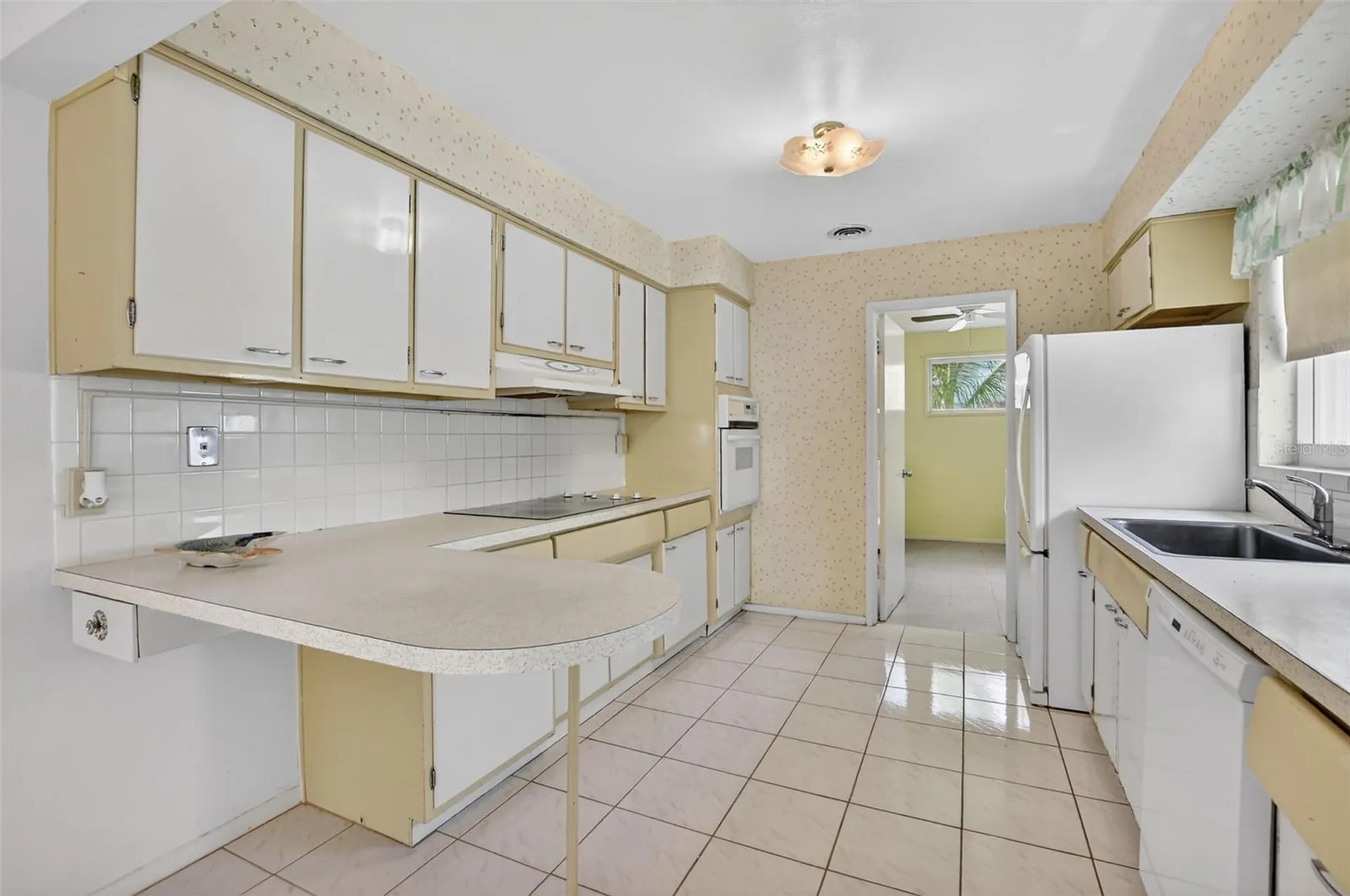 450 NW 12th Avenue Boca Raton FL 33486