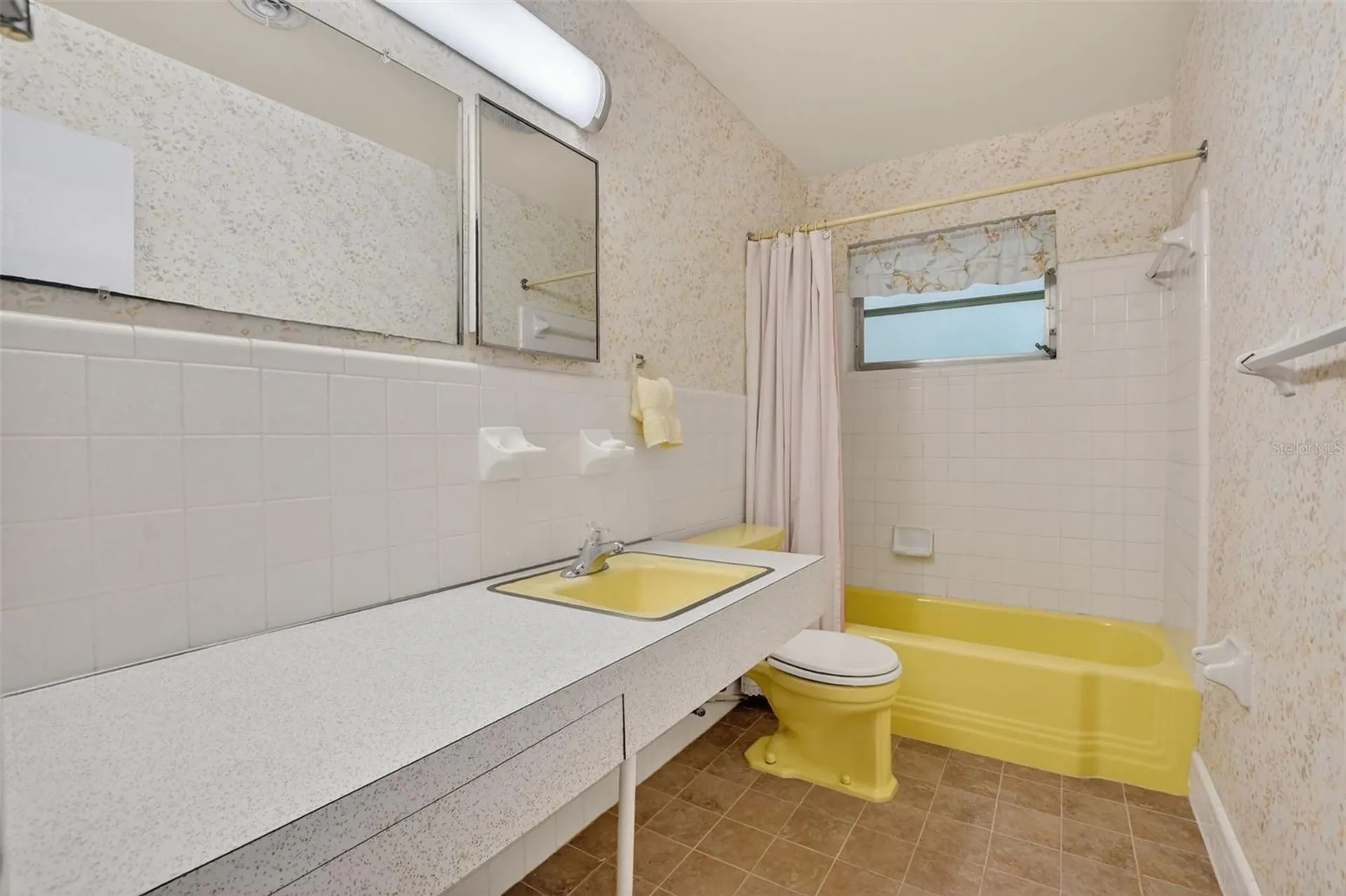 450 NW 12th Avenue Boca Raton FL 33486