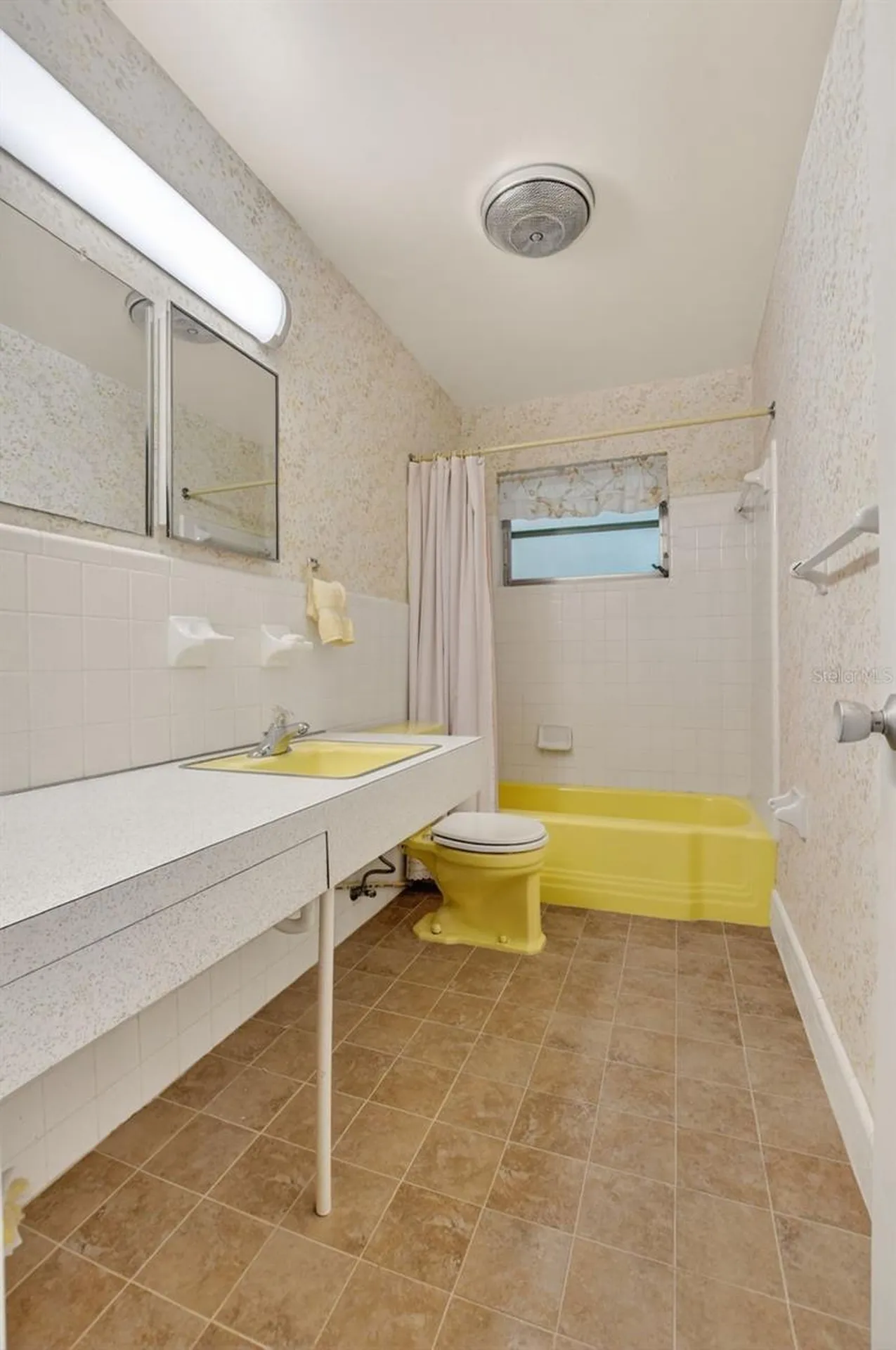 450 NW 12th Avenue Boca Raton FL 33486
