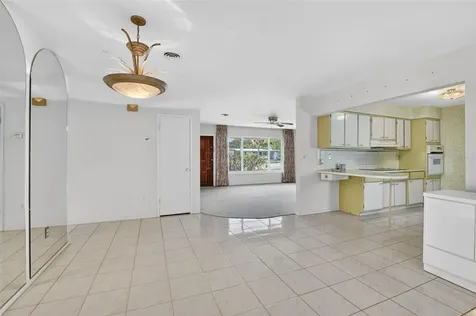 450 NW 12th Avenue Boca Raton FL 33486