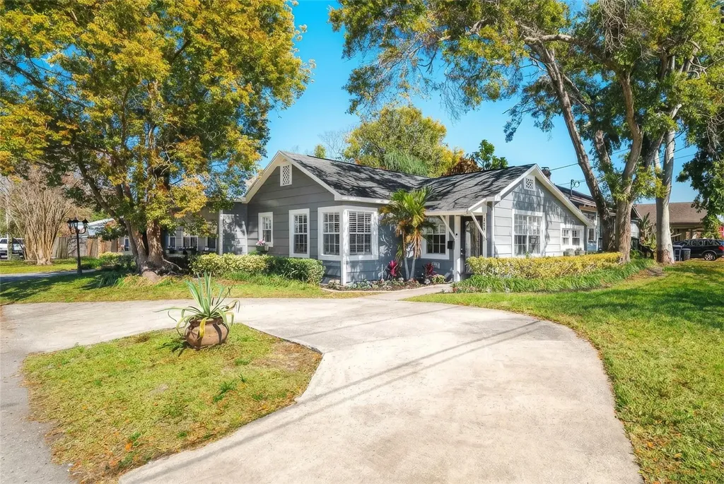 300 E Idlewild Avenue Tampa FL 33604