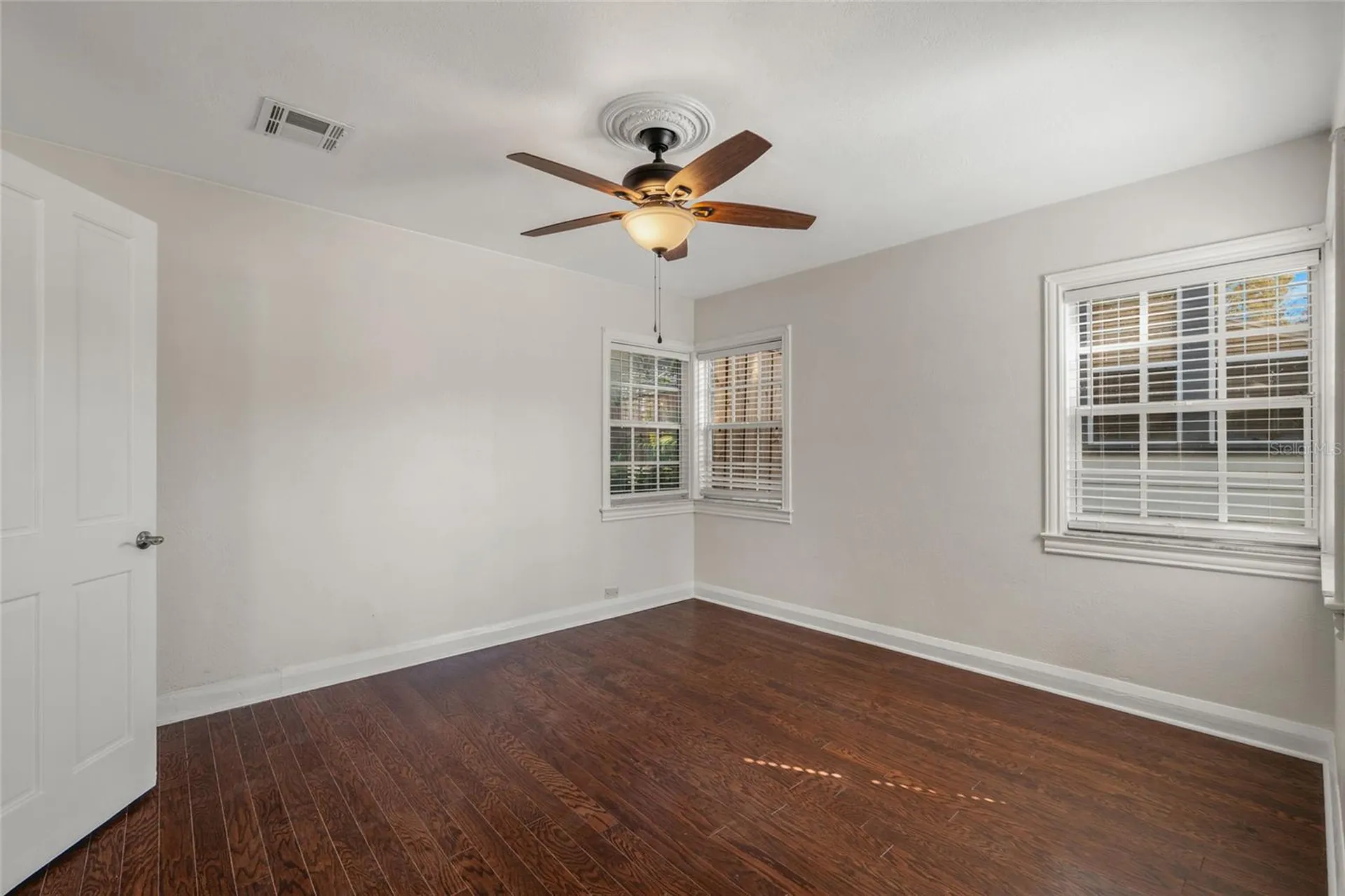 300 E Idlewild Avenue Tampa FL 33604