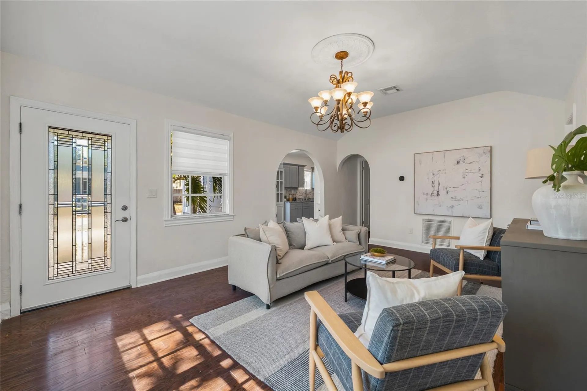 300 E Idlewild Avenue Tampa FL 33604