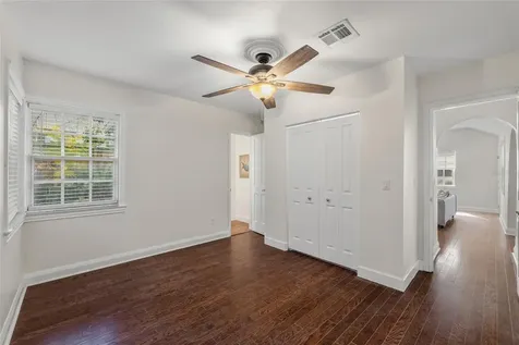 300 E Idlewild Avenue Tampa FL 33604