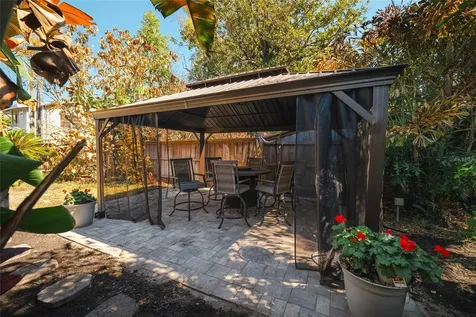 300 E Idlewild Avenue Tampa FL 33604