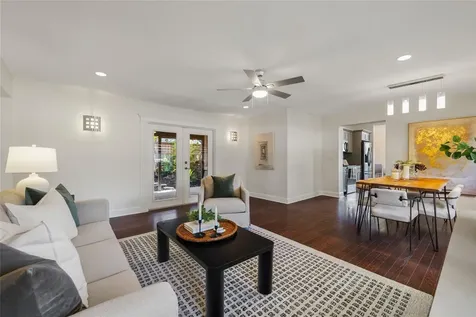 300 E Idlewild Avenue Tampa FL 33604