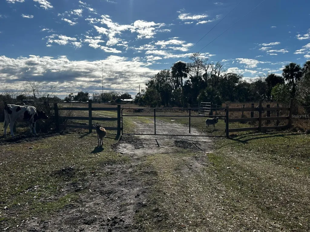 15080 NW 12th Terrace Okeechobee FL 34972