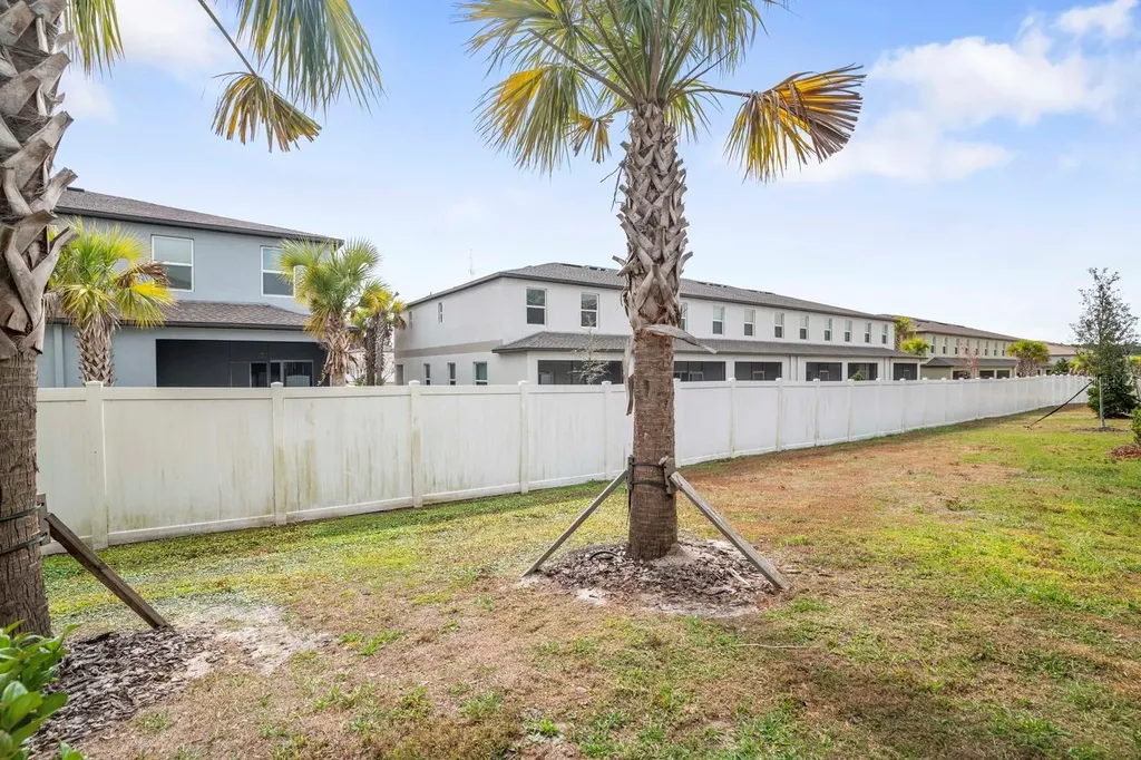 36498 Camp Fire Terrace Zephyrhills FL 33541