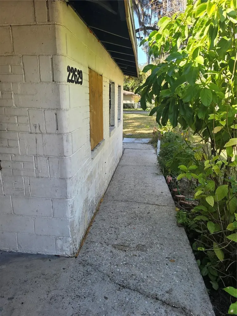 22629 SE 71st Avenue Hawthorne FL 32640