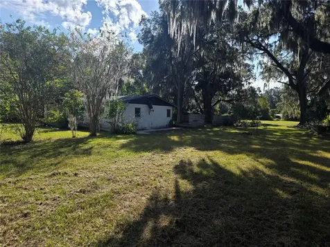 22629 SE 71st Avenue Hawthorne FL 32640