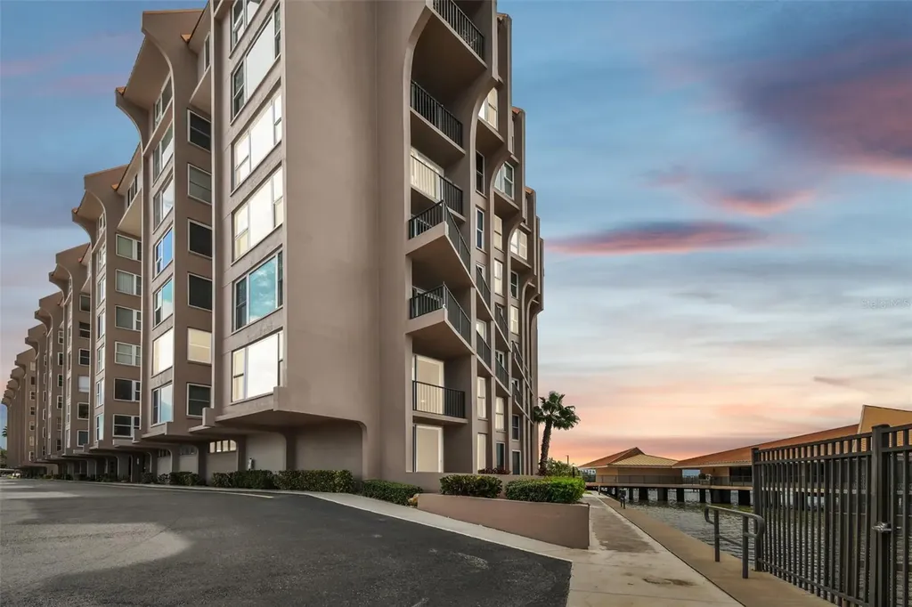 634 Edgewater Drive Dunedin FL 34698