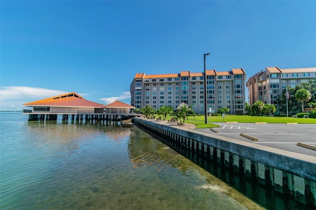 634 Edgewater Drive Dunedin FL 34698