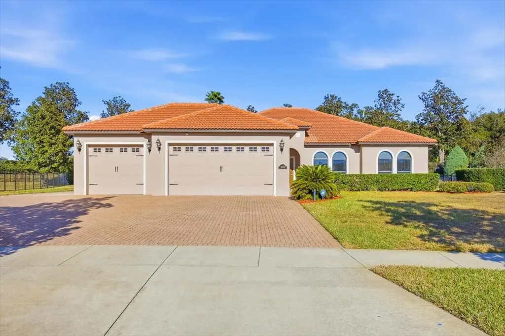10220 Yonaomi Circle Clermont FL 34711
