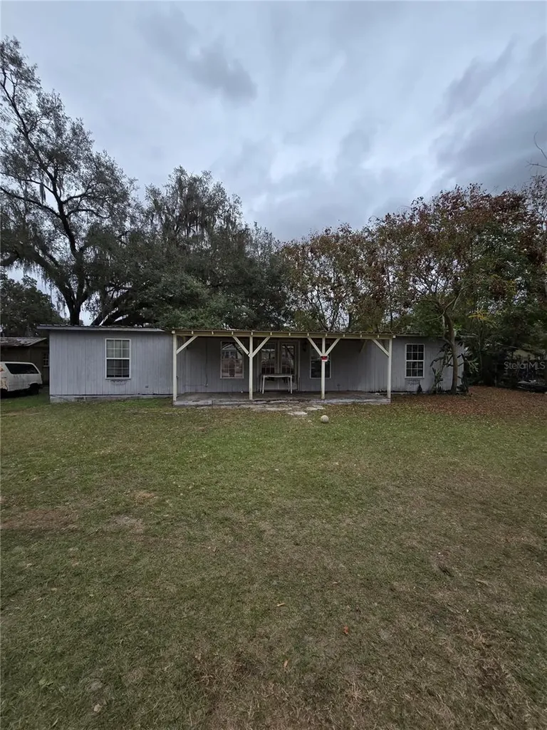 103 SW 3rd Street Webster FL 33597