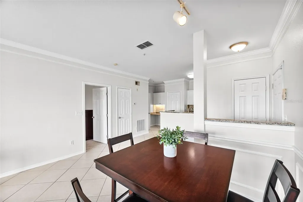 4305 Bayside Village Drive Tampa FL 33615