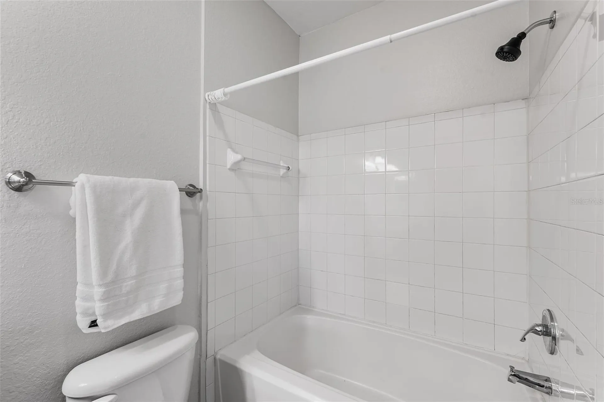 4305 Bayside Village Drive Tampa FL 33615