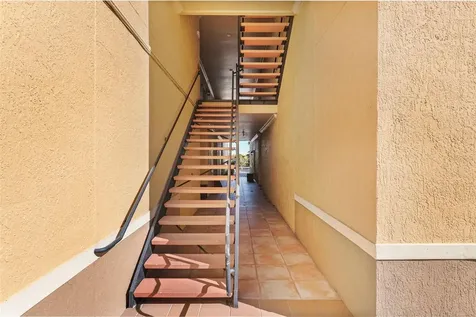 4305 Bayside Village Drive Tampa FL 33615