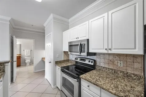 4305 Bayside Village Drive Tampa FL 33615