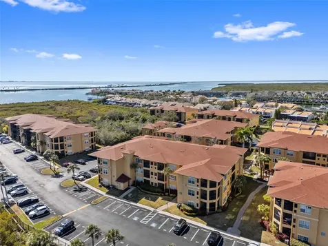 4305 Bayside Village Drive Tampa FL 33615