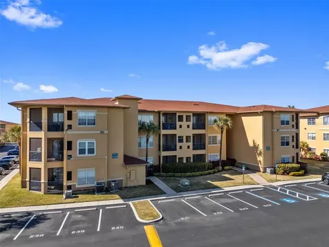 4305 Bayside Village Drive Tampa FL 33615