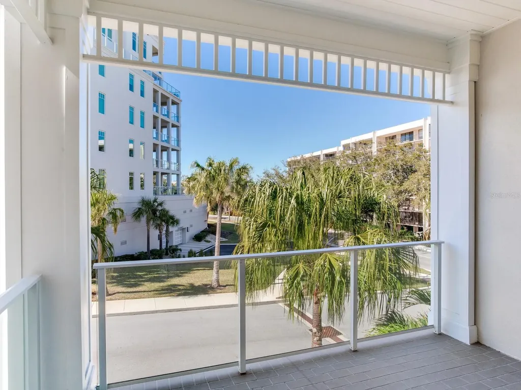 15 Palm Terrace Belleair FL 33756