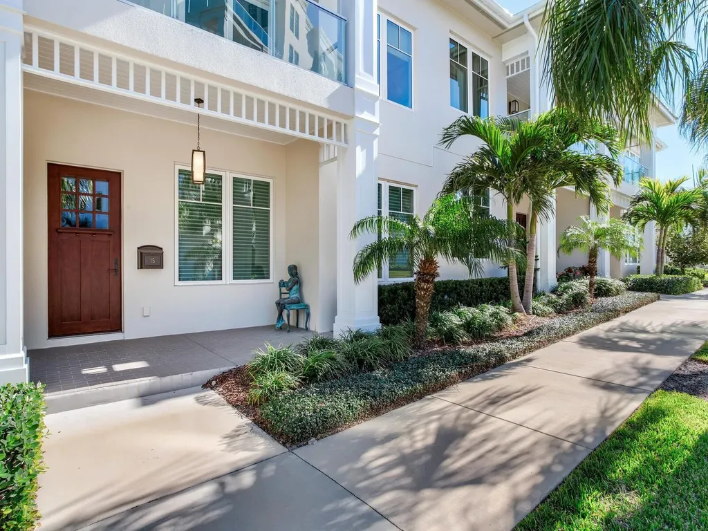 15 Palm Terrace Belleair FL 33756