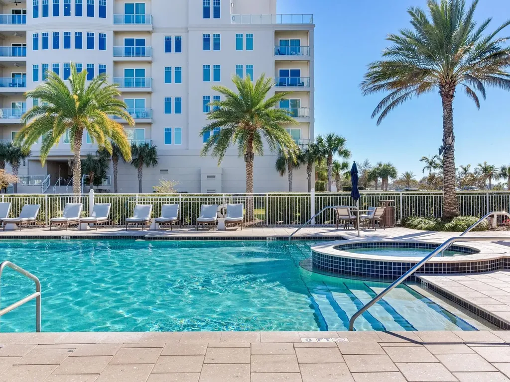 15 Palm Terrace Belleair FL 33756