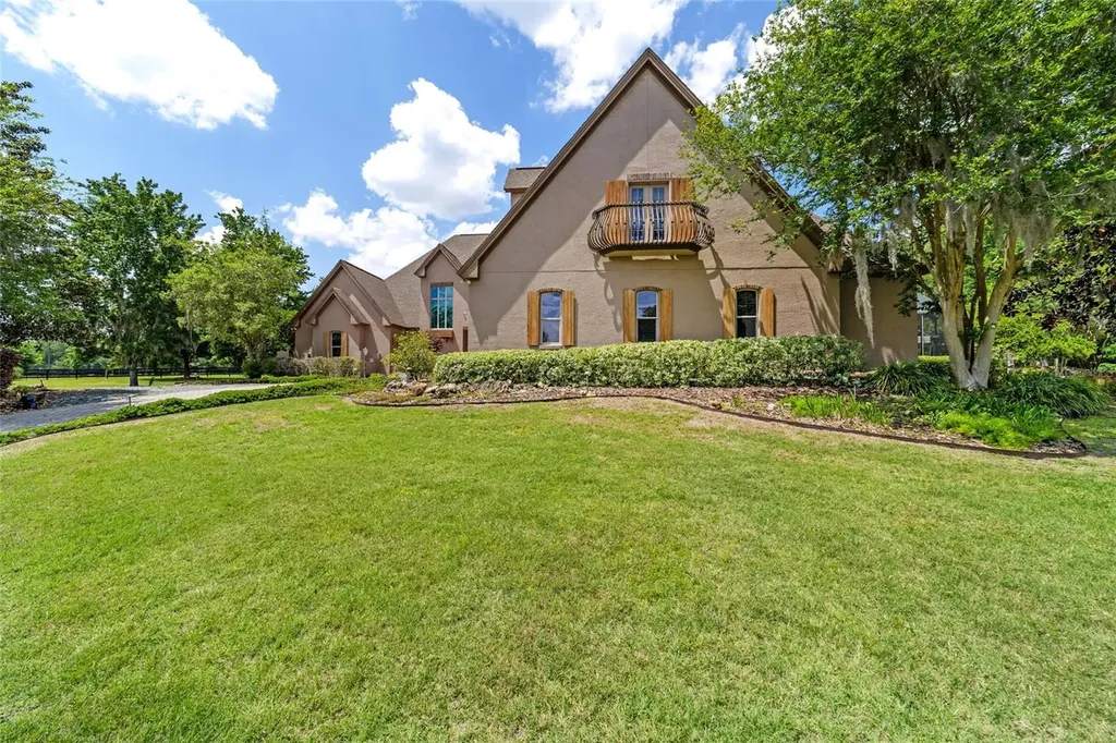 2150 SE 73 Loop Ocala FL 34480