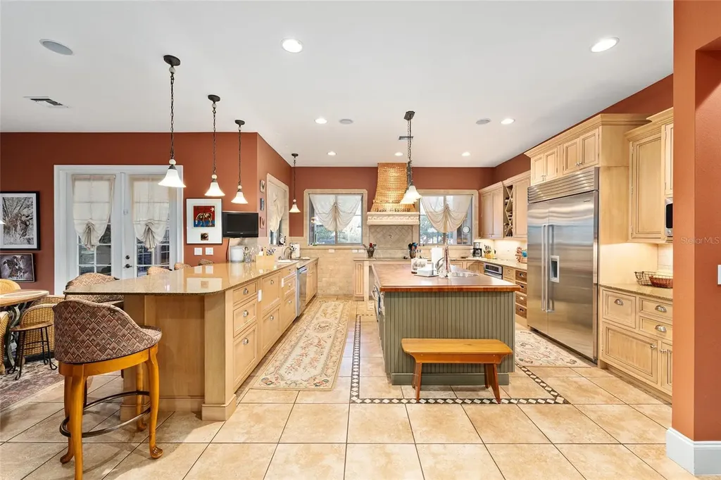 2150 SE 73 Loop Ocala FL 34480