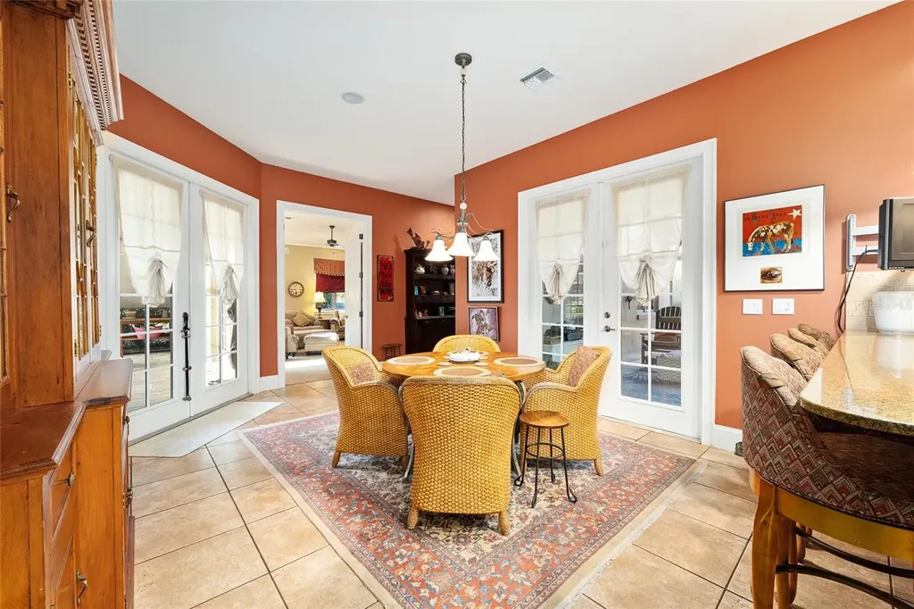 2150 SE 73 Loop Ocala FL 34480