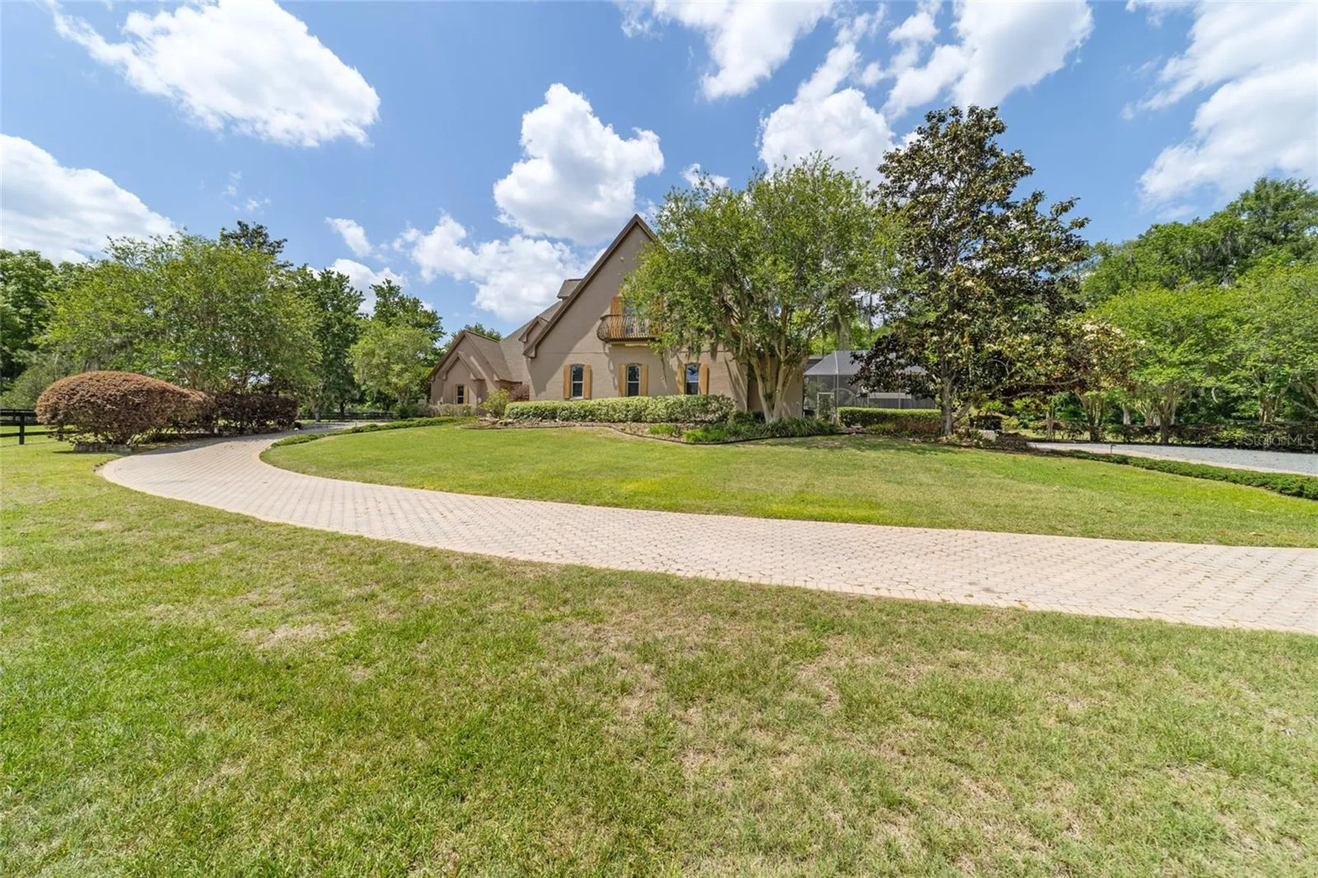 2150 SE 73 Loop Ocala FL 34480