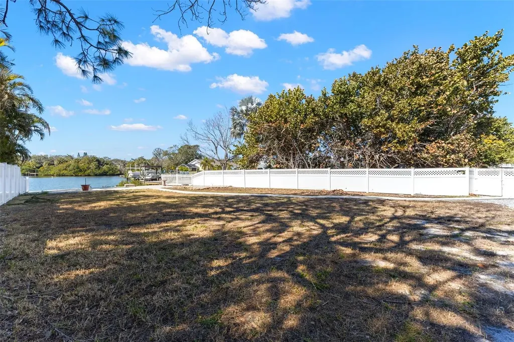 2138 Bayou Drive Holiday FL 34691