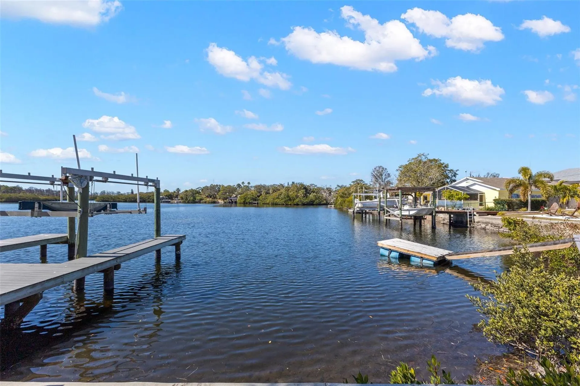 2138 Bayou Drive Holiday FL 34691
