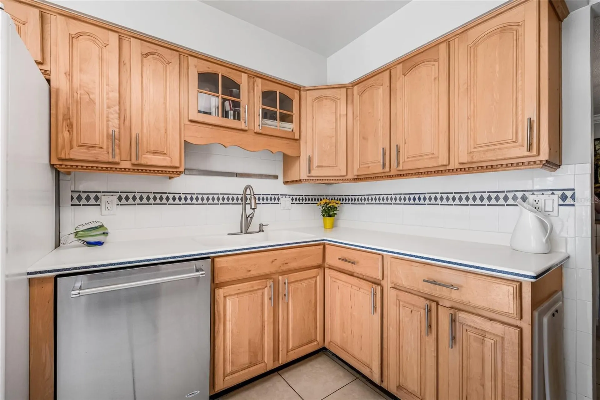 615 10th Avenue NE St Petersburg FL 33701